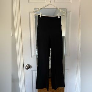 Lululemon Groove Flare Leggings, Black, Size 4